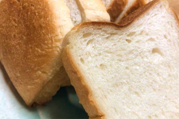 なごみや伊賀上野店の食パン